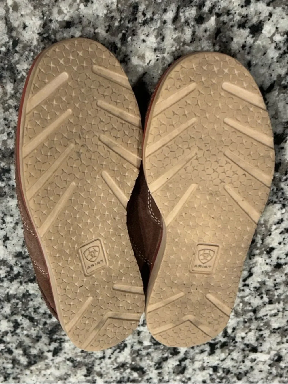 ARIAT Kids Cruiser Slip-on Shoes with Colorful Serape Stripe - Brown. Size 1